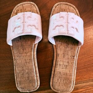 Tory Burch Double T Patent Leather Sport Slides in Petunia, Size 7.5 US